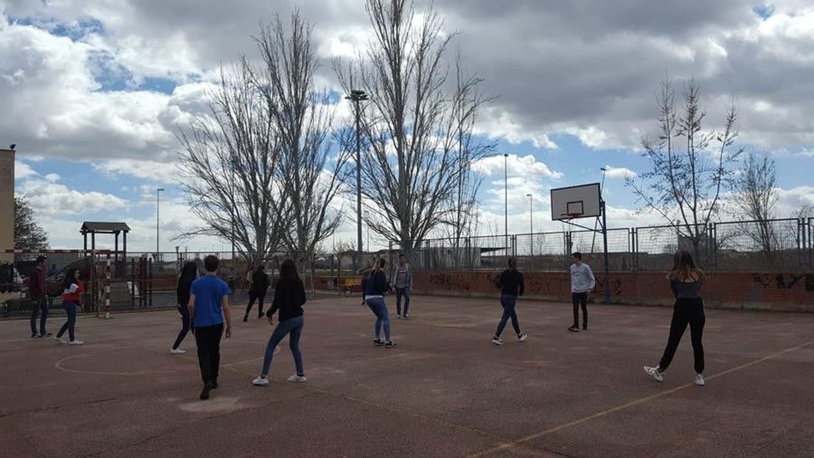 Foto curso monitor. Archivo