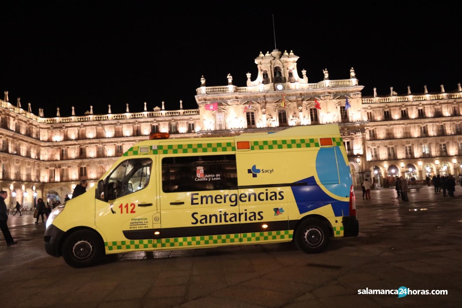 Ambulancia Plaza Mayor invierno (2)