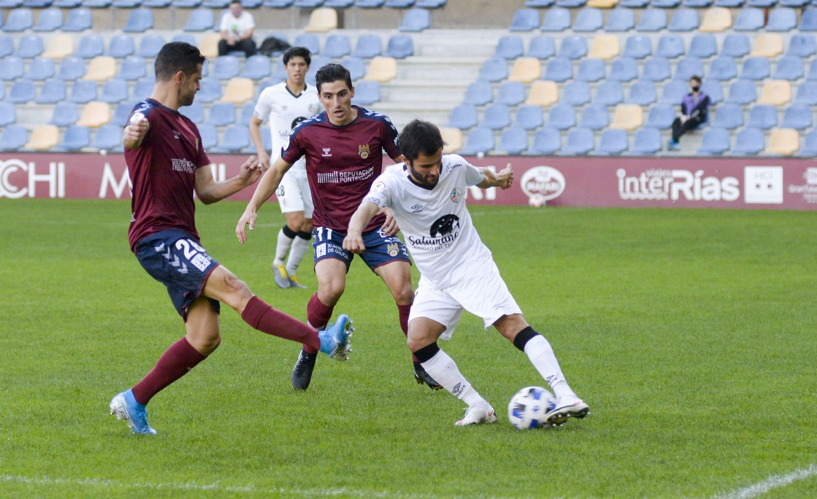 20201122 Saiz campo futbol pasaron partido futbol pontevedra salamanca001