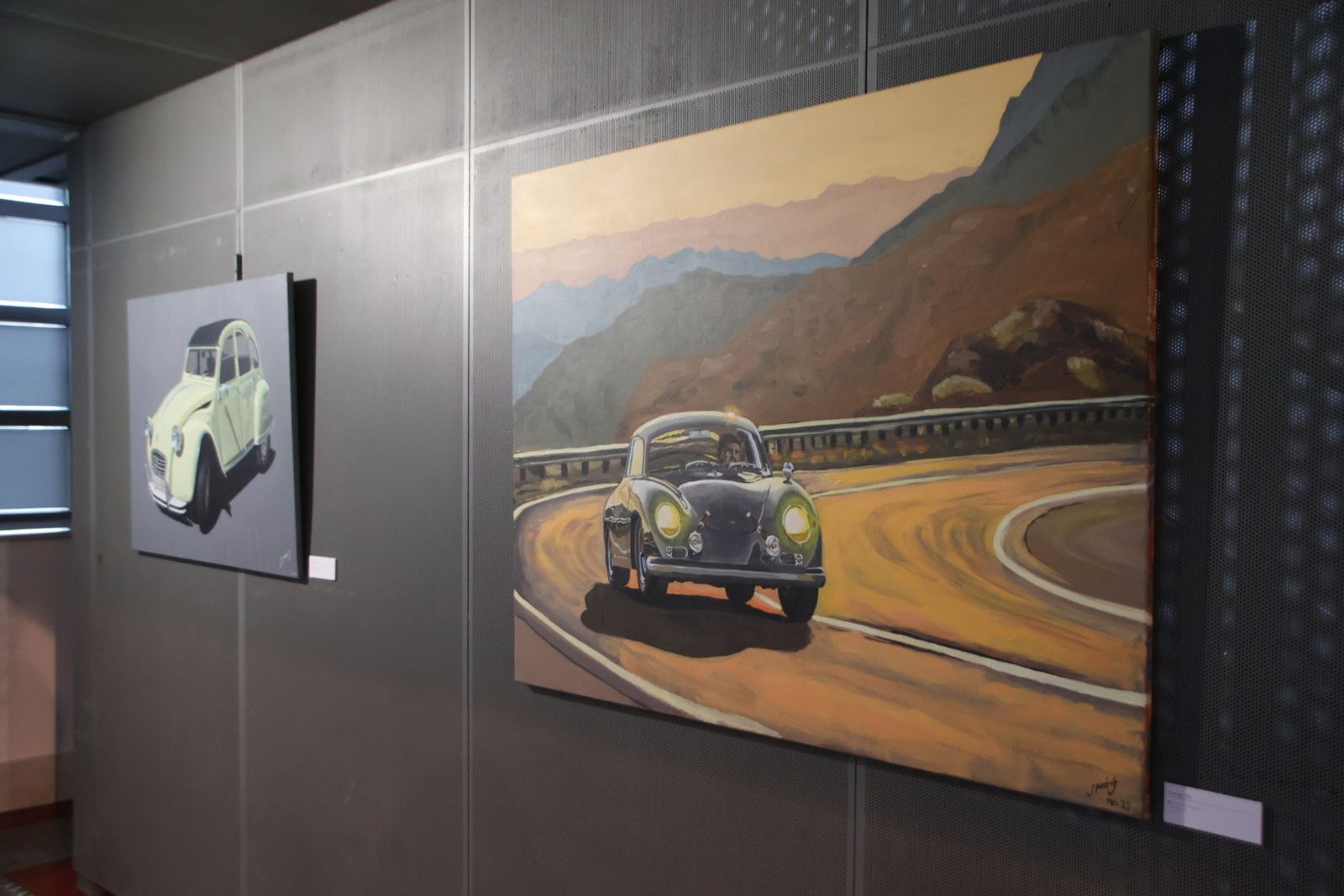 ‘Motor Clásico y Acrílicos’ de Santiago Pedrós González