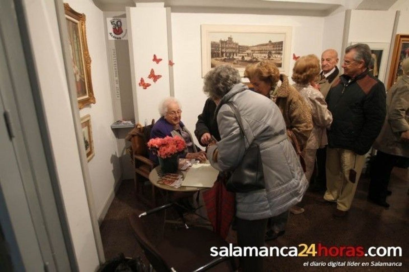 Pintando con la aguja en el Ateneo