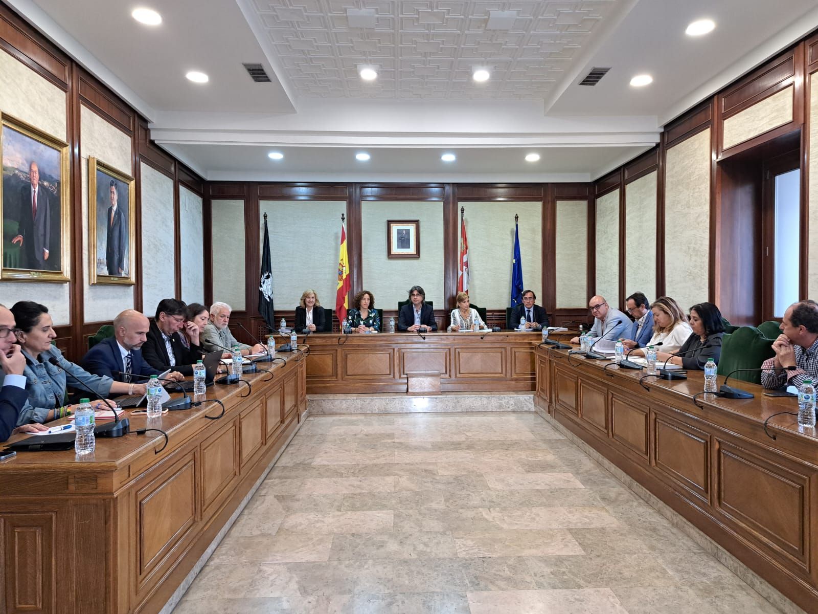 Reunión del comité de seguimiento del Programa Territorial de Fomento de Béjar en el Ayuntamiento de Béjar