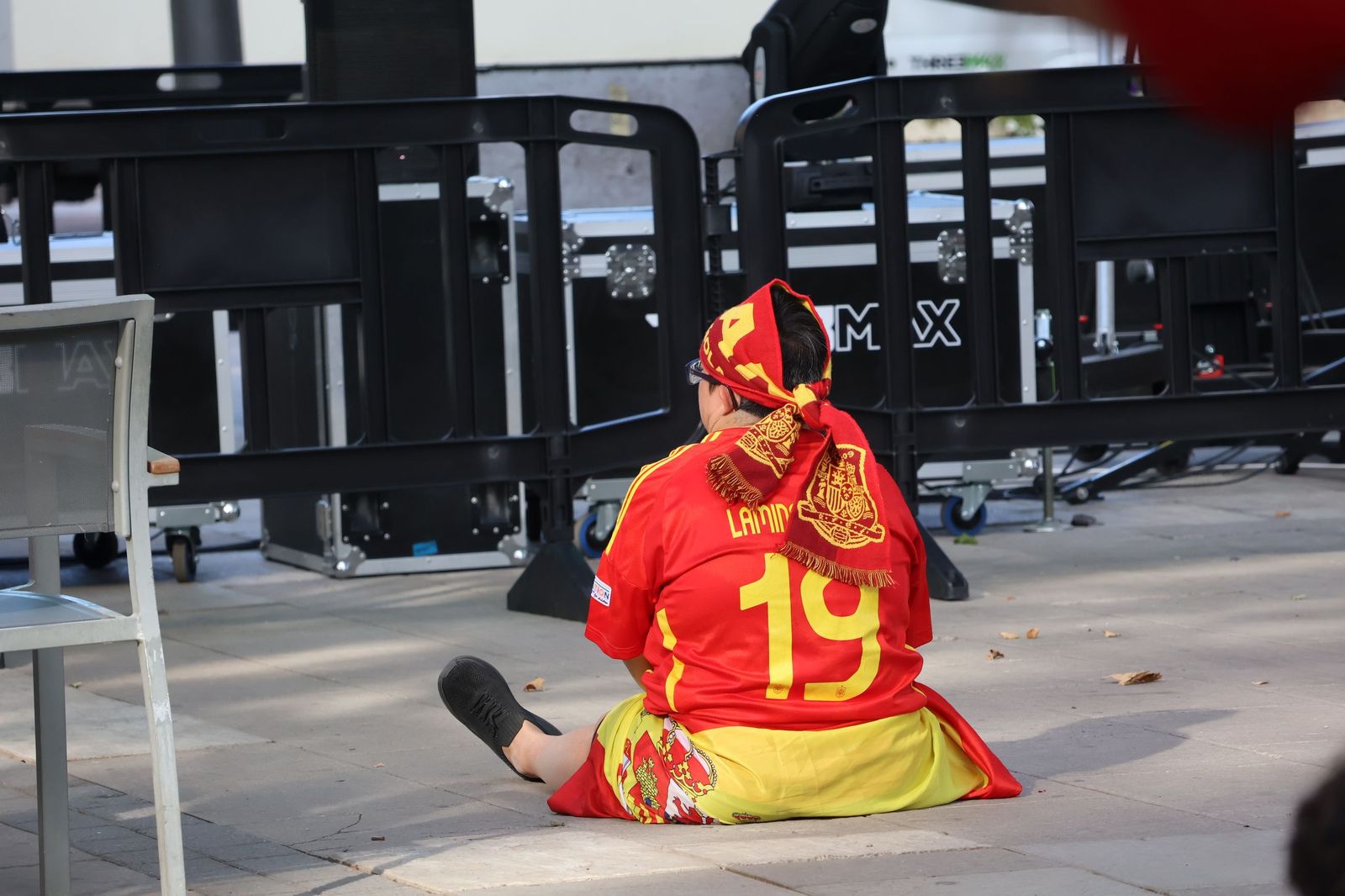 GALERÍA | Así se vivió la final de la Eurocopa Femenina en La Marina Fotos: Nuria Galindo