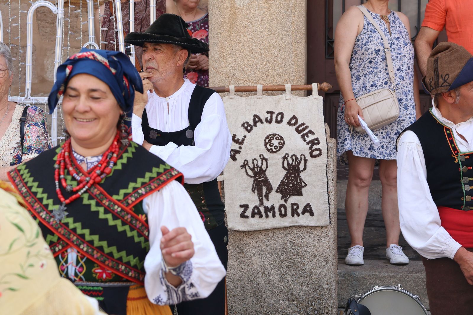 grupo-bajo-duero-en-la-xxxii-muestra-de-folklore-29