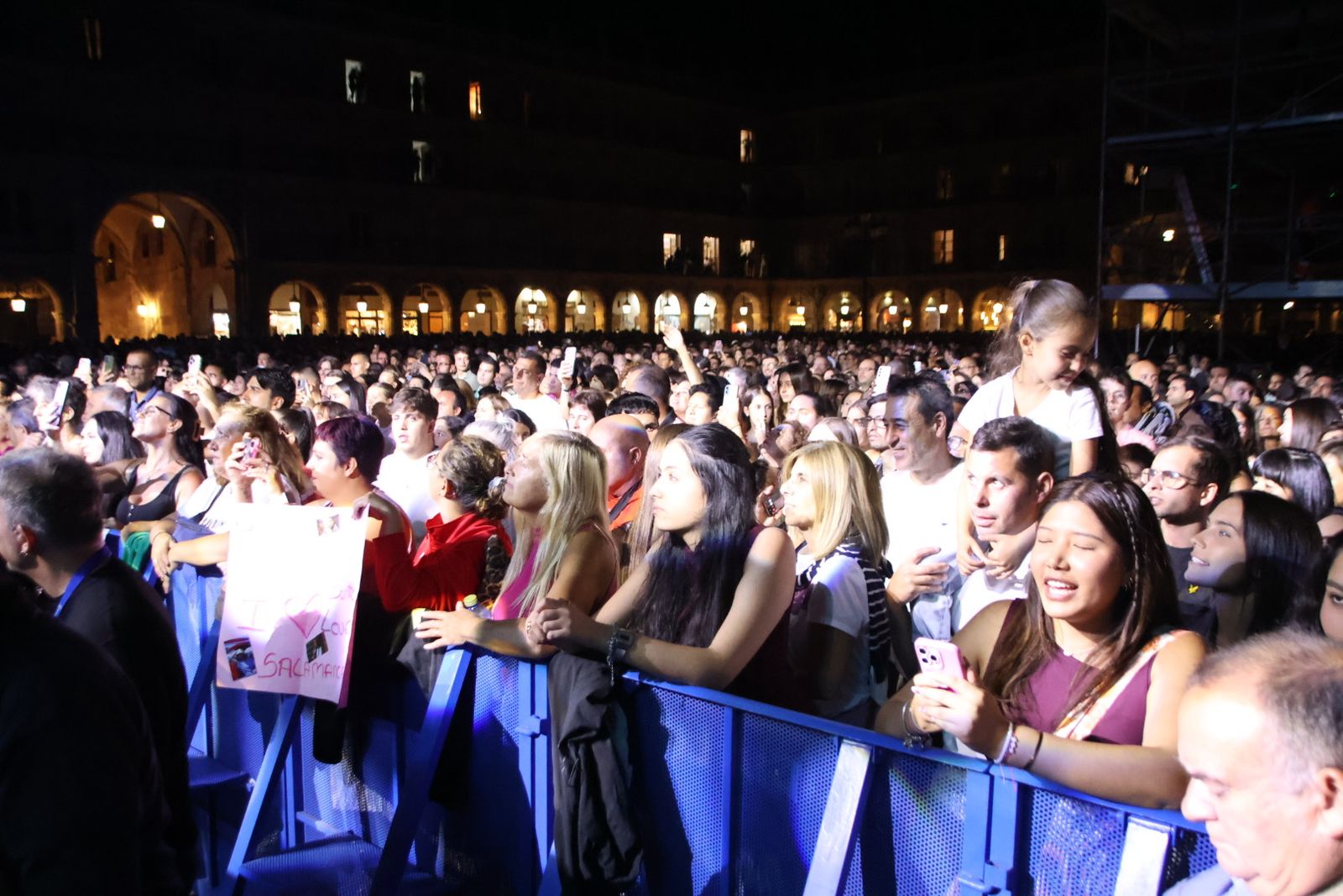 Concierto de Marta Santos en la Plaza Mayor 