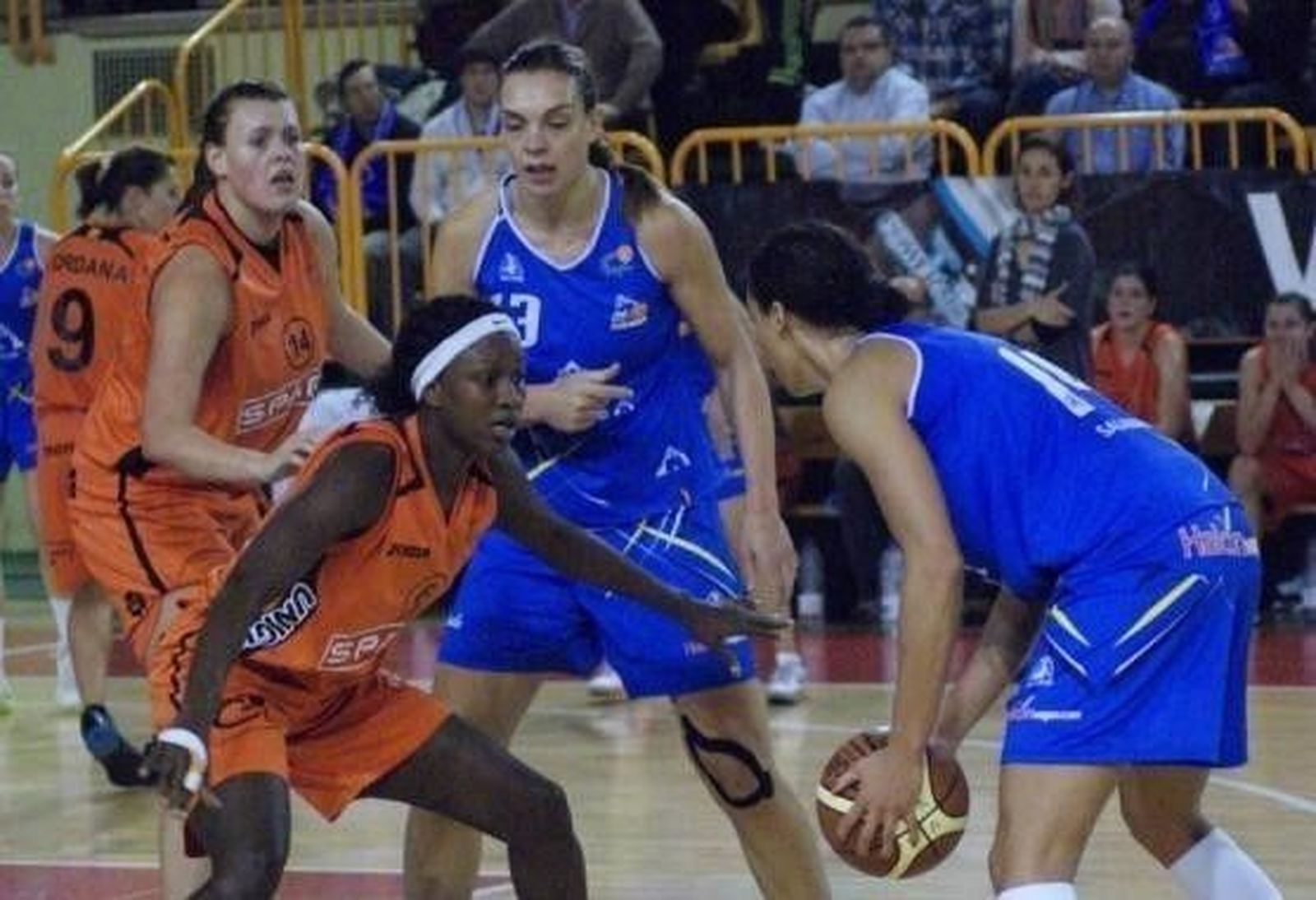 Pascua no renovará por Avenida y emigra hasta Croacia