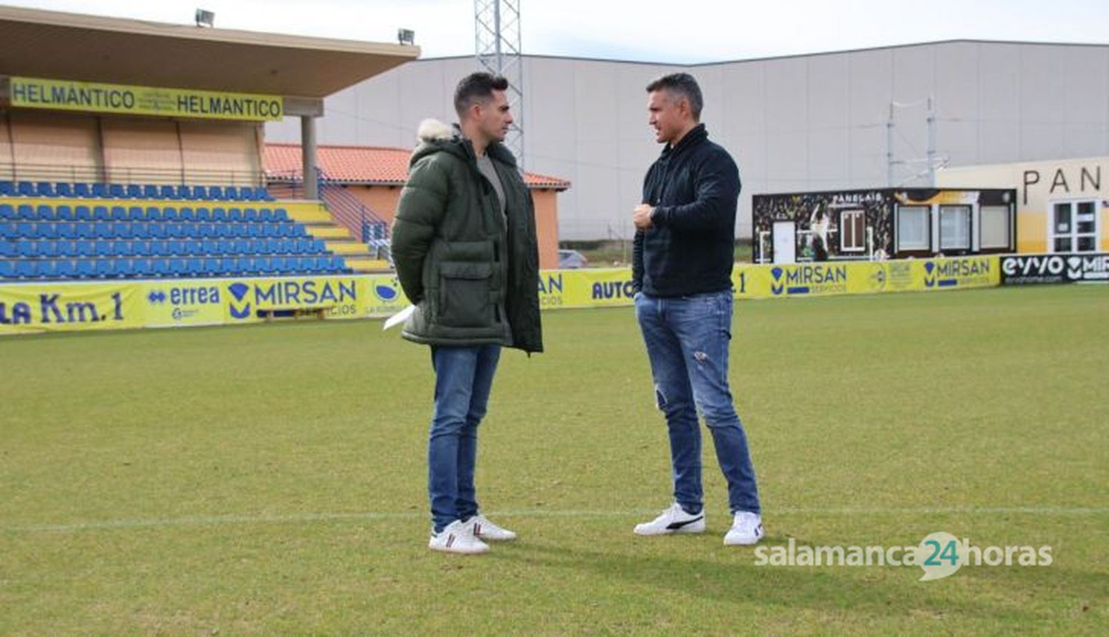 Dani Ponz cumple un año como entrenador de Unionistas | FOTO Andrea M