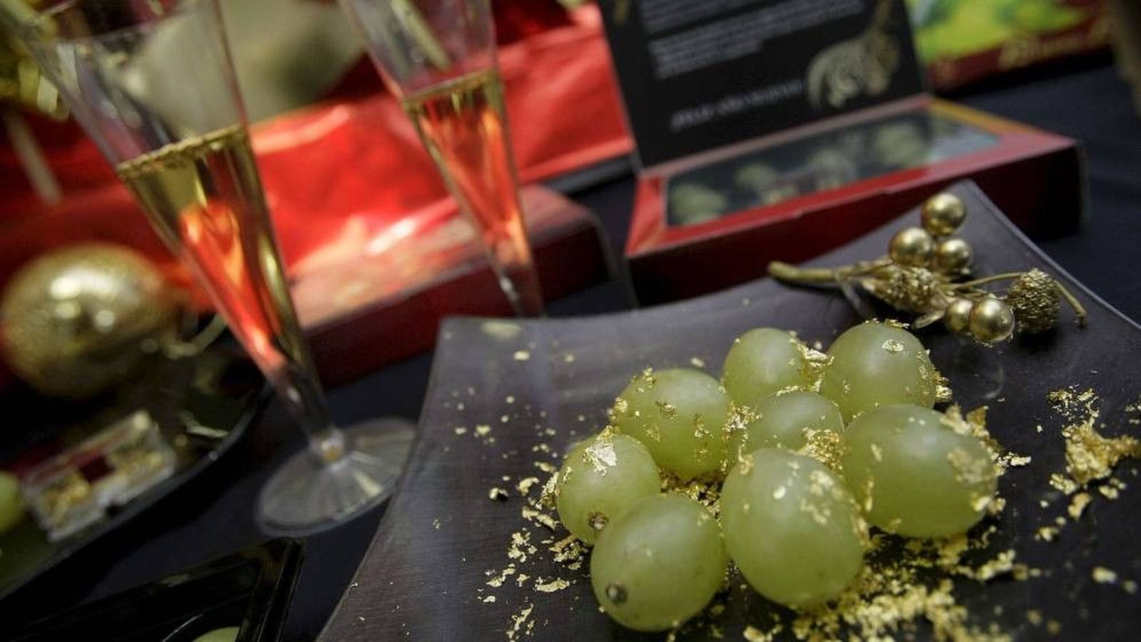 Las doce uvas de nochevieja la increible historia de un invento comercial