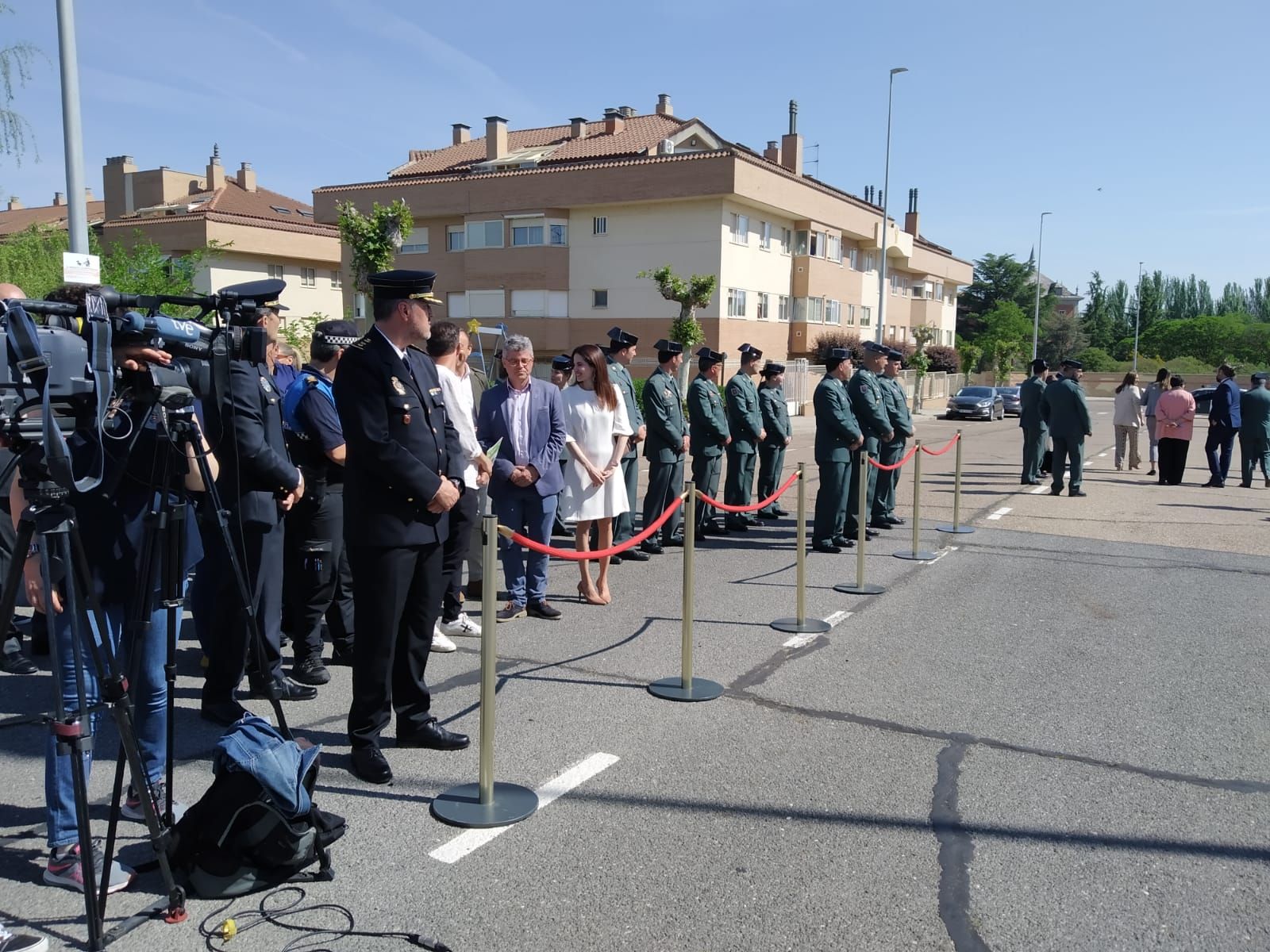 Visita Secretario de estado de Seguridad al cuartel de la guardia civil de Santa Marta  (1)