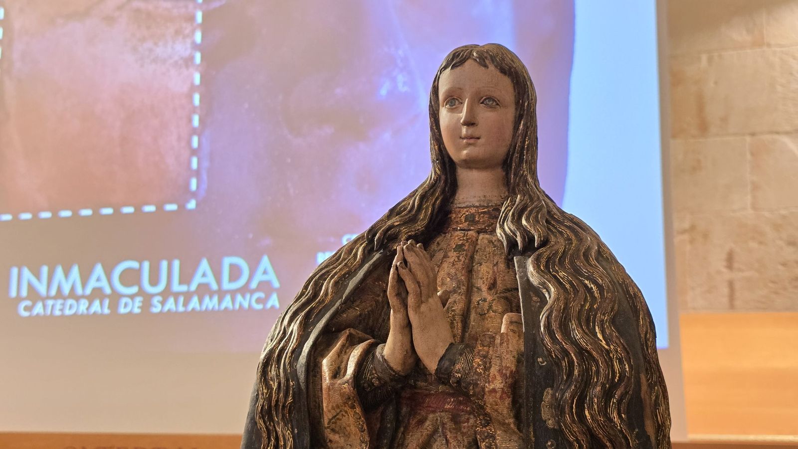 Presentación de la restauración de una talla de la Inmaculada Concepción de la Catedral de Salamanca