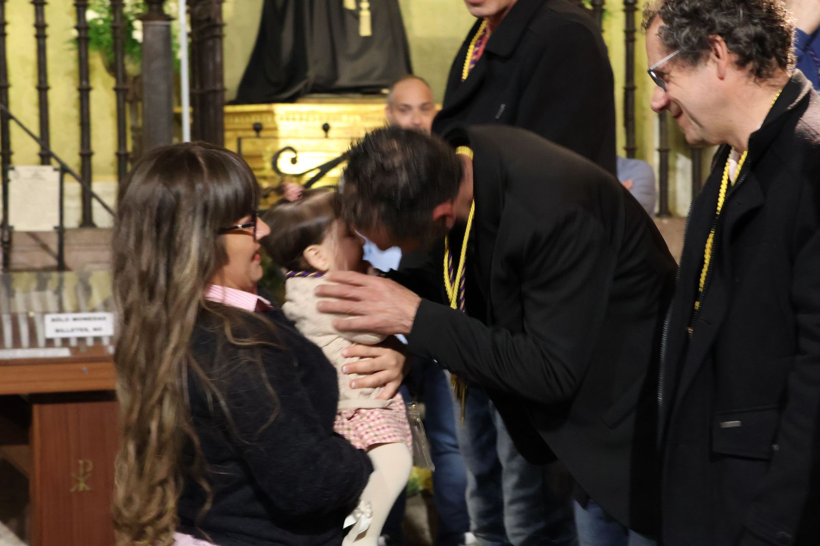 entrada-de-nuevos-hermanos-de-la-vera-cruz-37