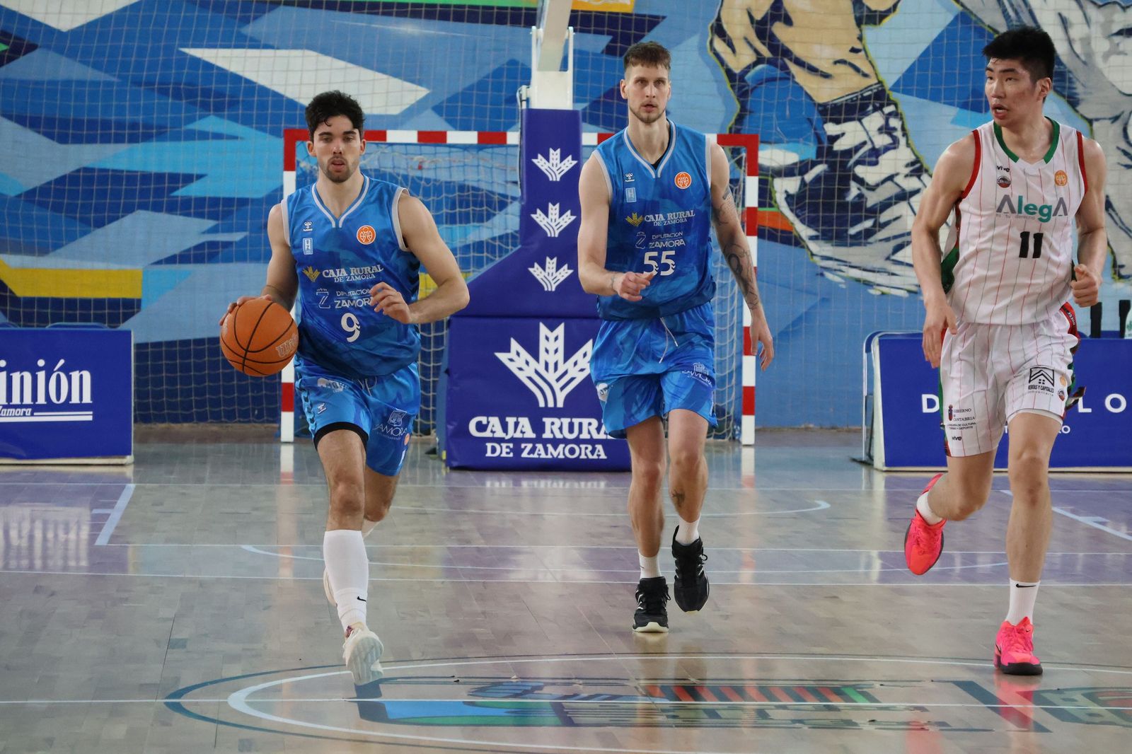 GALERÍA | Revive en imágenes el partido entre el CB Zamora y Alega Cantabria