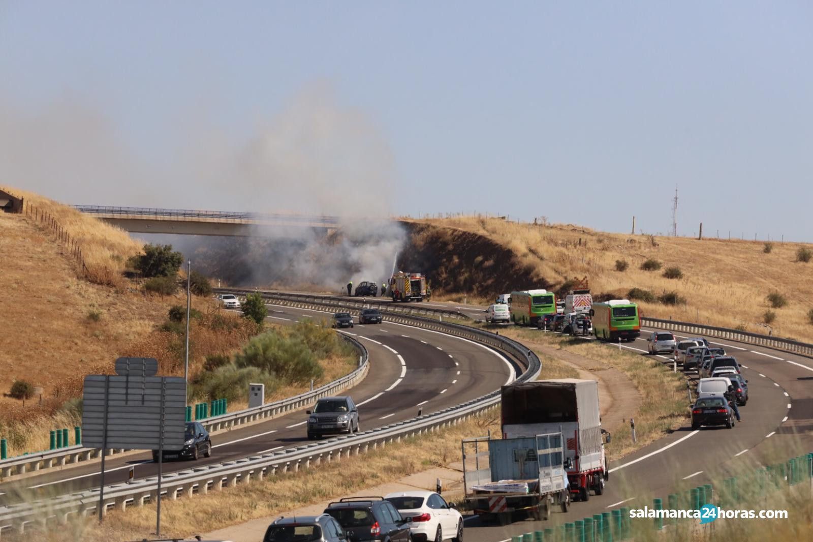 Incendio coche buenos aires (3)