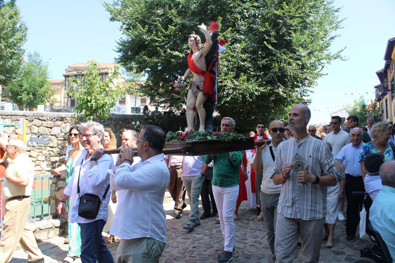 procesion-y-ofertorio-villanueva-del-conde-45