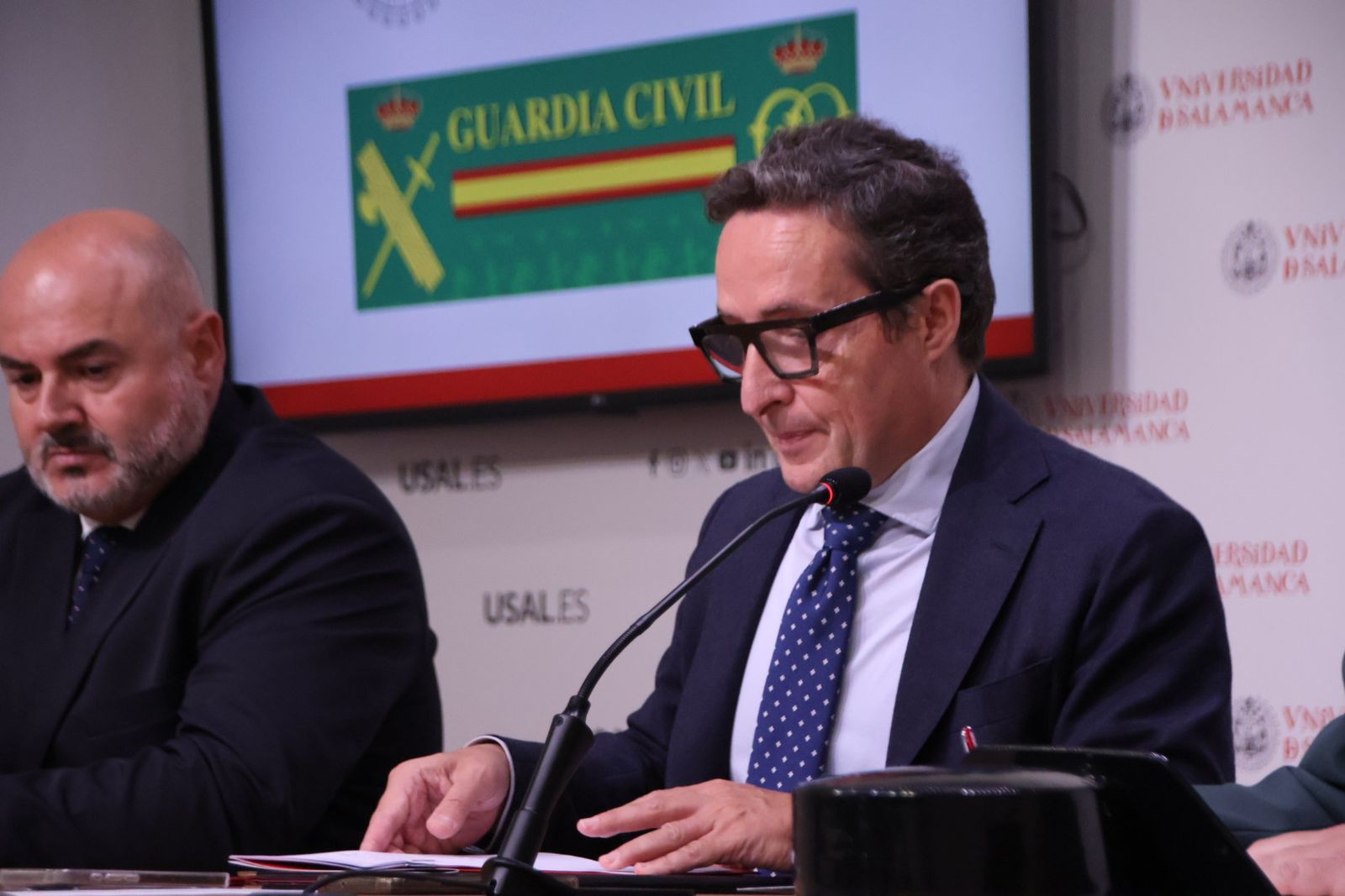 Firma de el protocolo general de actuación en materia de formación e investigación