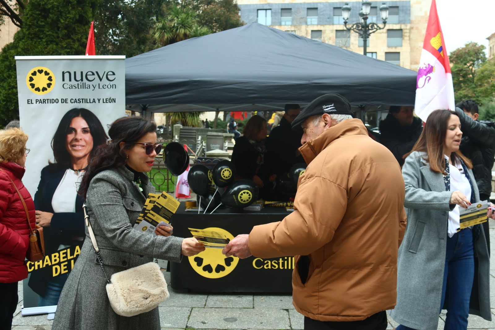 Acto de campaña de Nueve Castilla y León en la Plaza de Los Bandos