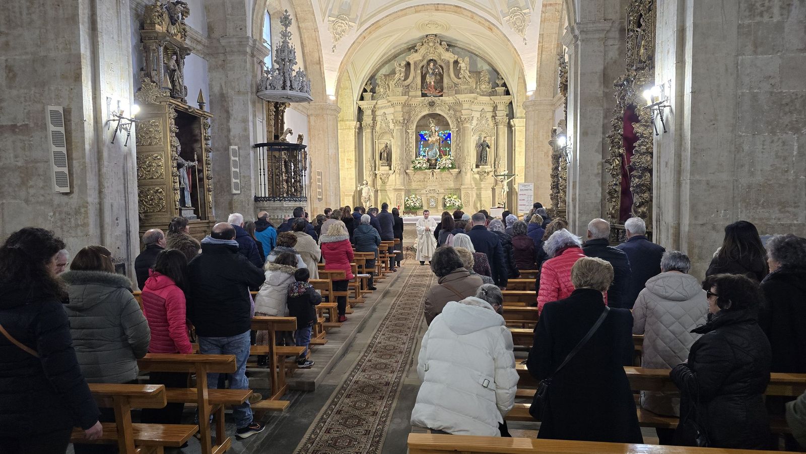 Misa Las Candelas en Villamayor