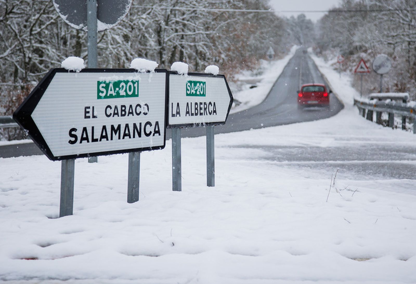 La nieve hace acto de presencia en el sur de la provincia de Salamanca