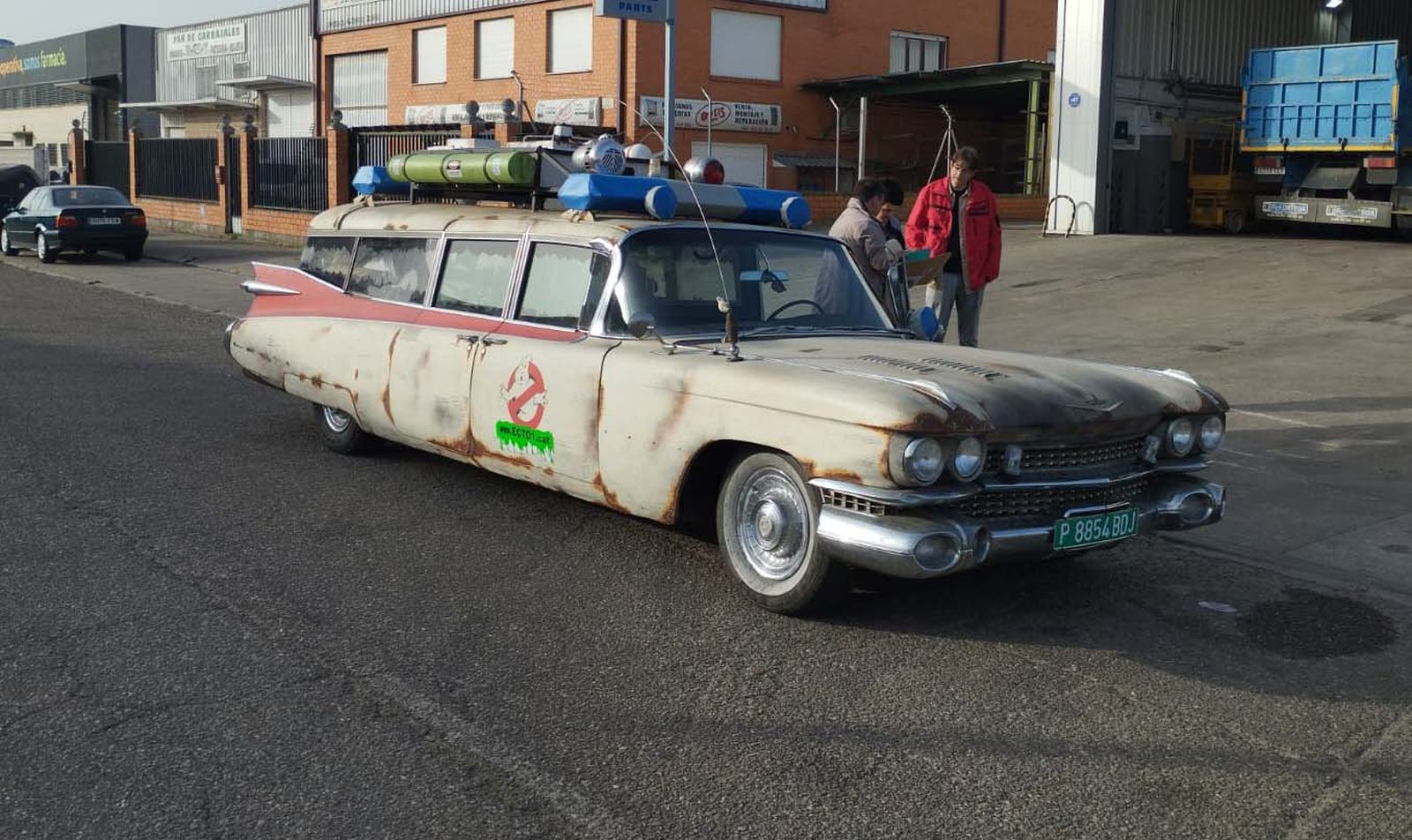 Una imagen insólita en Zamora los ‘auténticos’ Cazafantasmas se pasean por la ciudad