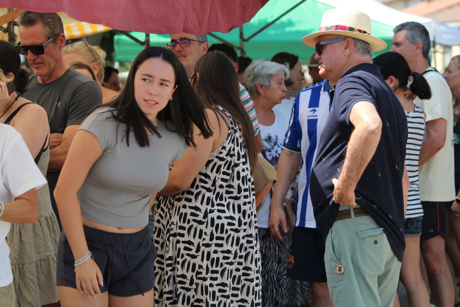 La Vellés. III Feria Popular de Productos de La Armuña
