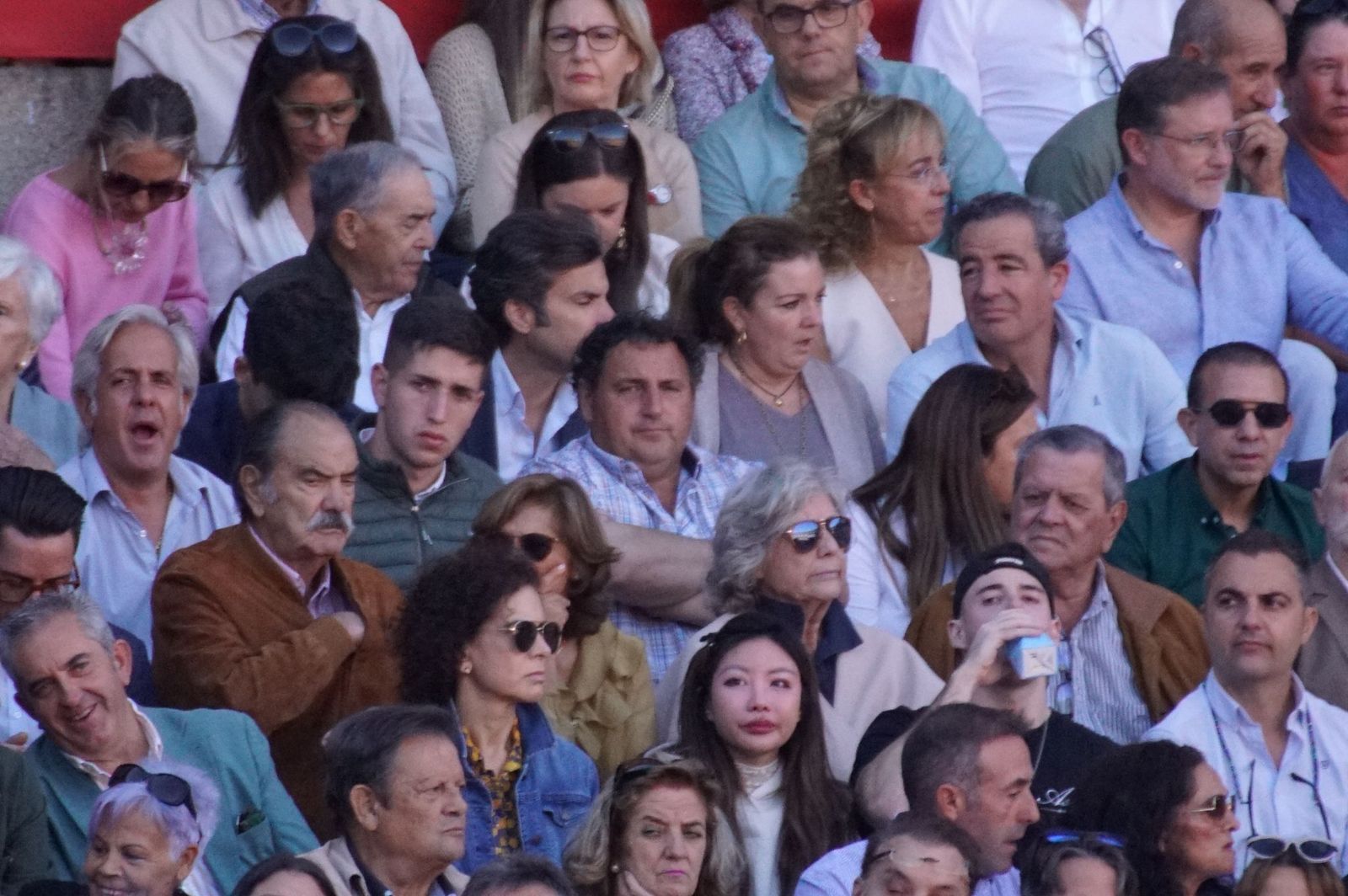 Así ha vivido la afición salmantina el adiós a la feria desde los tendidos: imágenes del ambiente en la corrida concurso