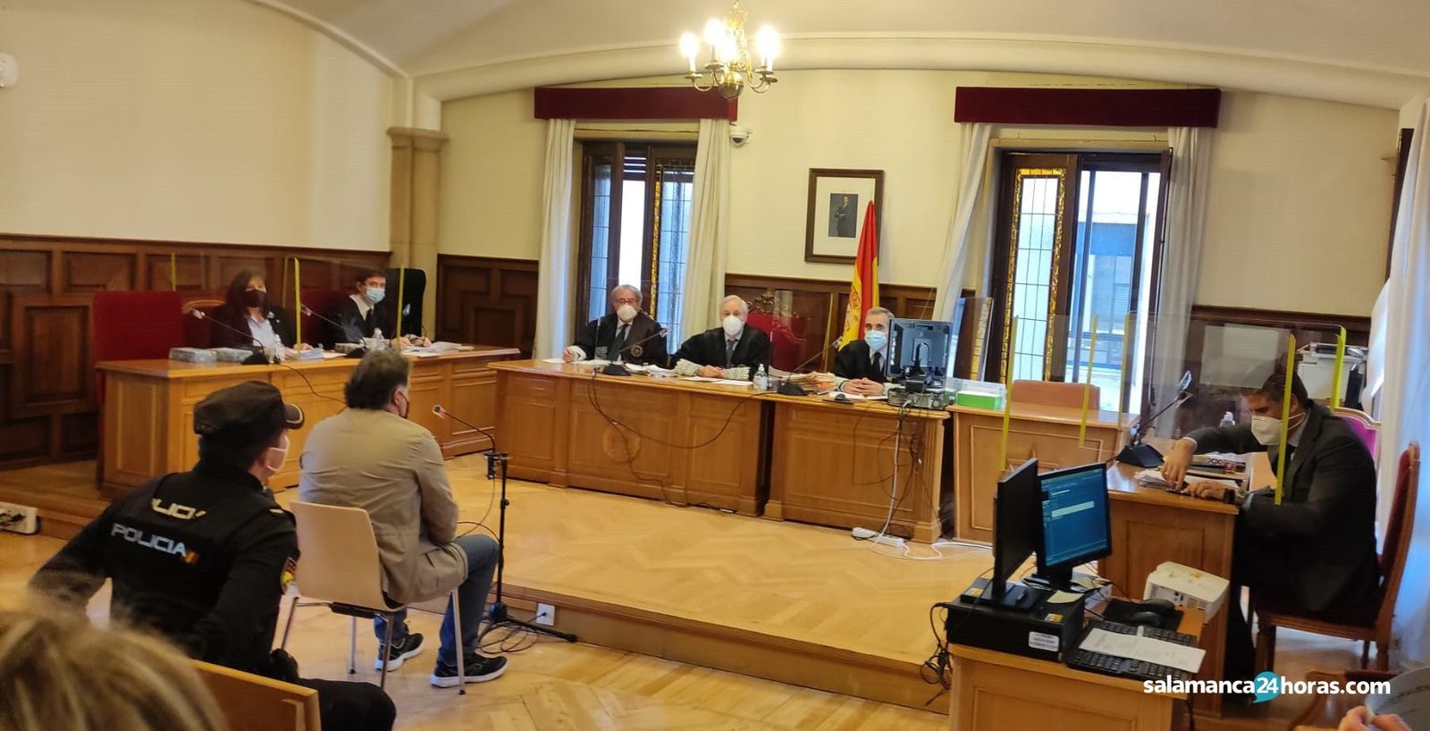 Piden ocho años de prisión para un vecino de Fuenterroble que apuñaló a su pareja al no aceptar una ruptura sentimental