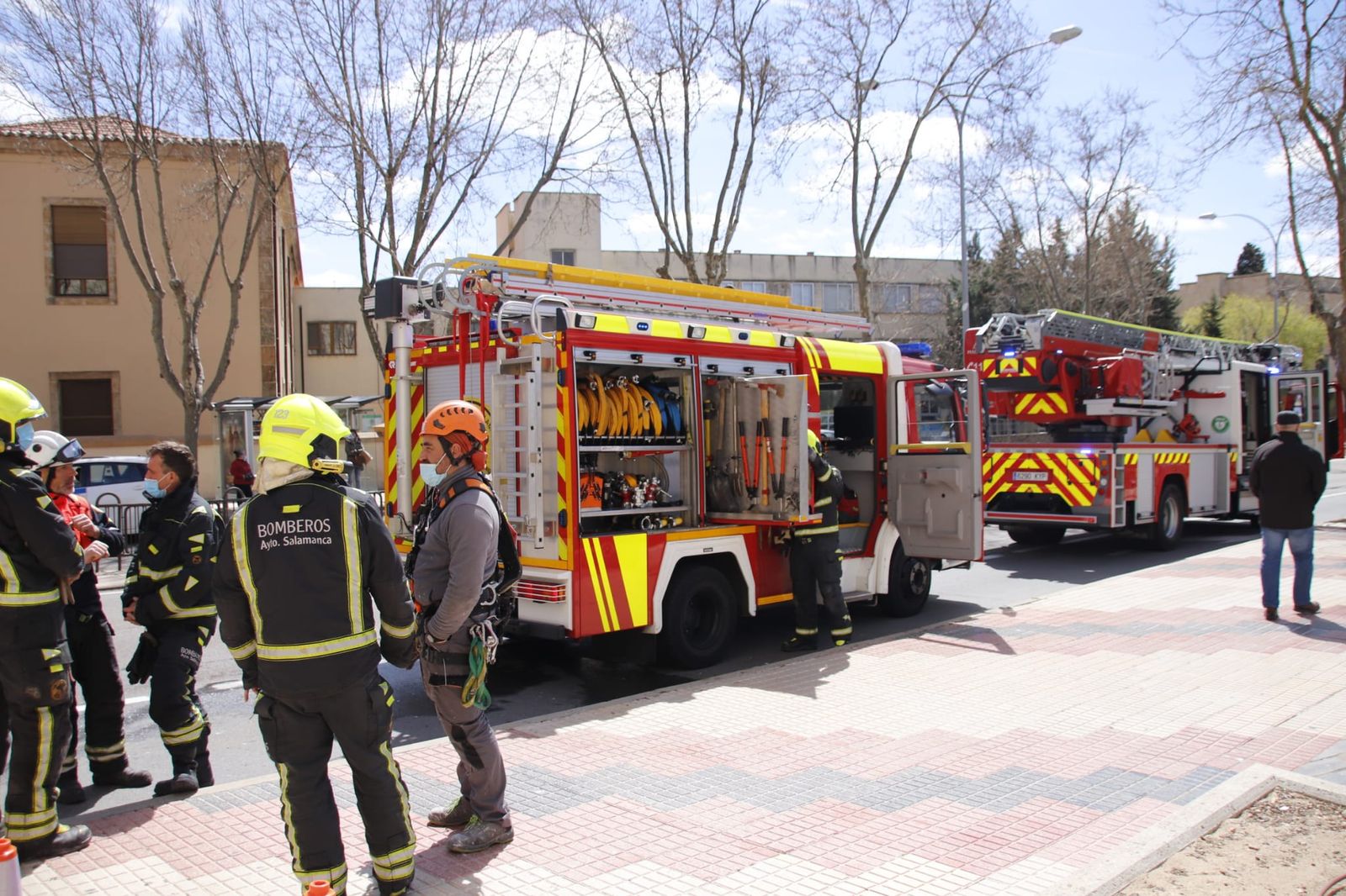 incendio-en-el-hospital-virgen-de-la-vega-6
