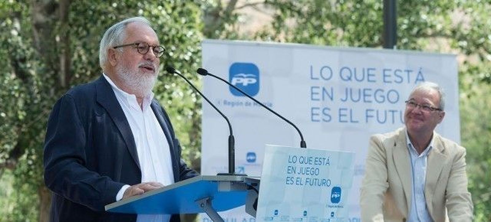 Arias Cañete: Trabajamos por los jóvenes, para que tengan oportunidades