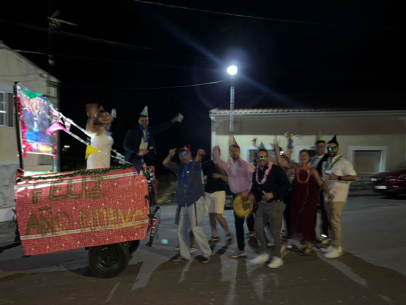 Desfile de peñas en Masueco 2025