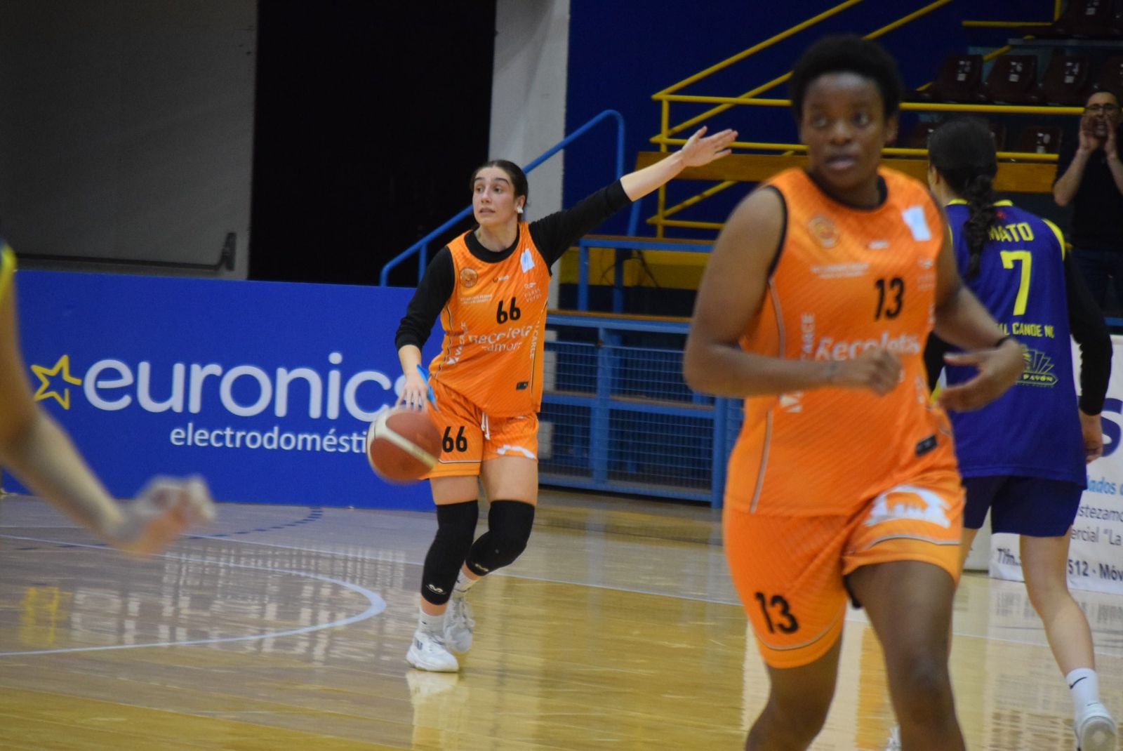 cd-zamarat-real-canoe-21