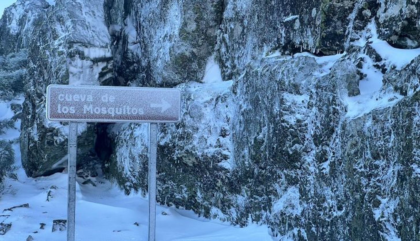 Nieve en la Peña de Francia. Salamanca. Foto S24H Nieve en la Peña de Francia. Salamanca. Foto S24H