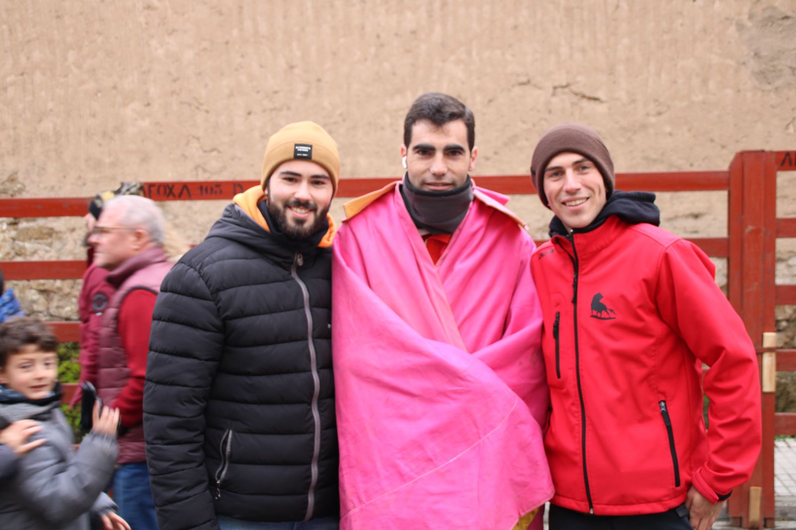 ambiente-durante-el-encierro-urbano-de-ciudad-rodrigo-sabado-10-de-febrero-fotos-s24h-15