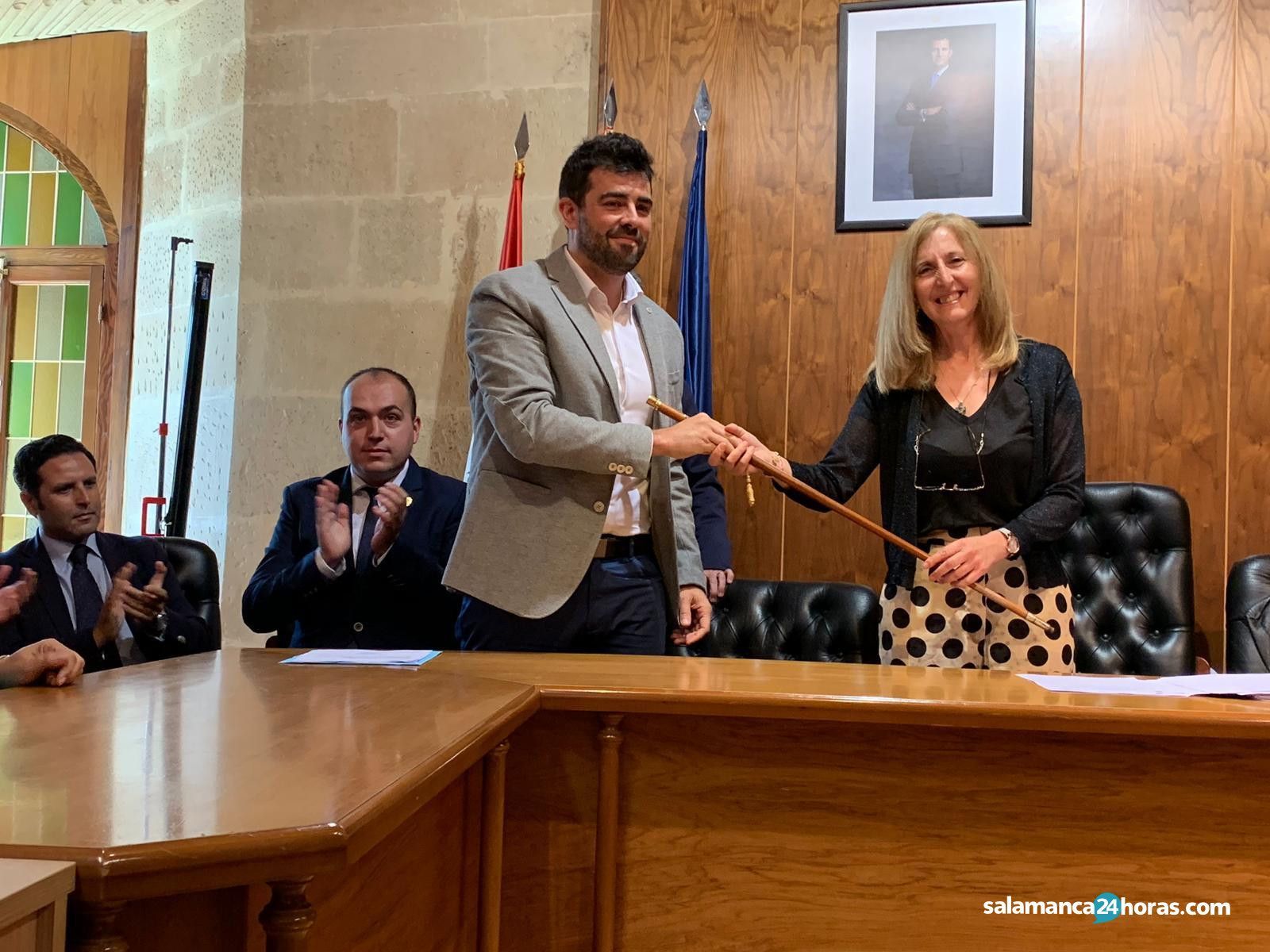 Constitución del Ayuntamiento de Alba de Tormes.