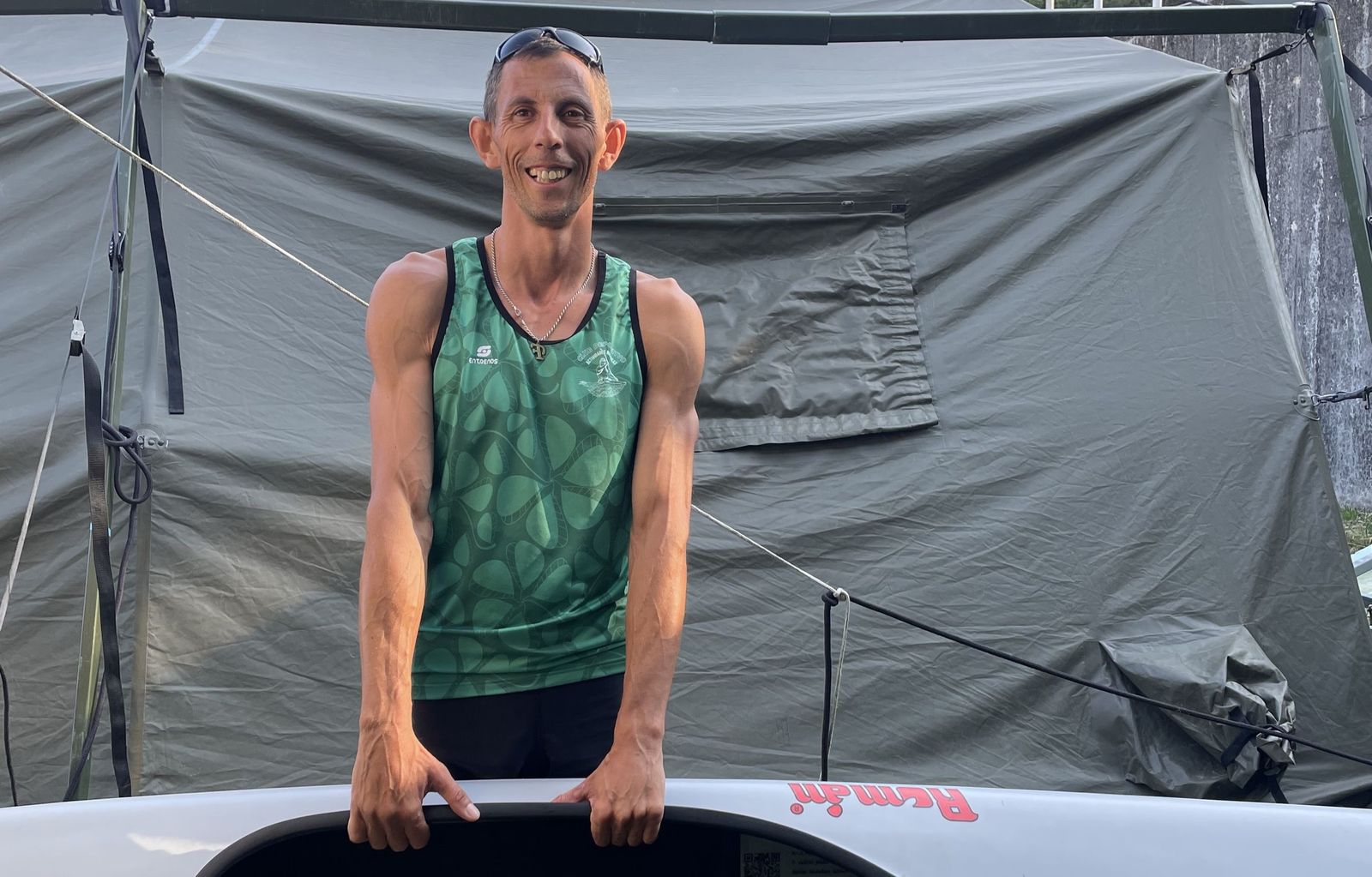 Fernando Silvo, del Club Actividades Náuticas, brilla en el Campeonato de España de Sprint Olímpico en Pontevedra