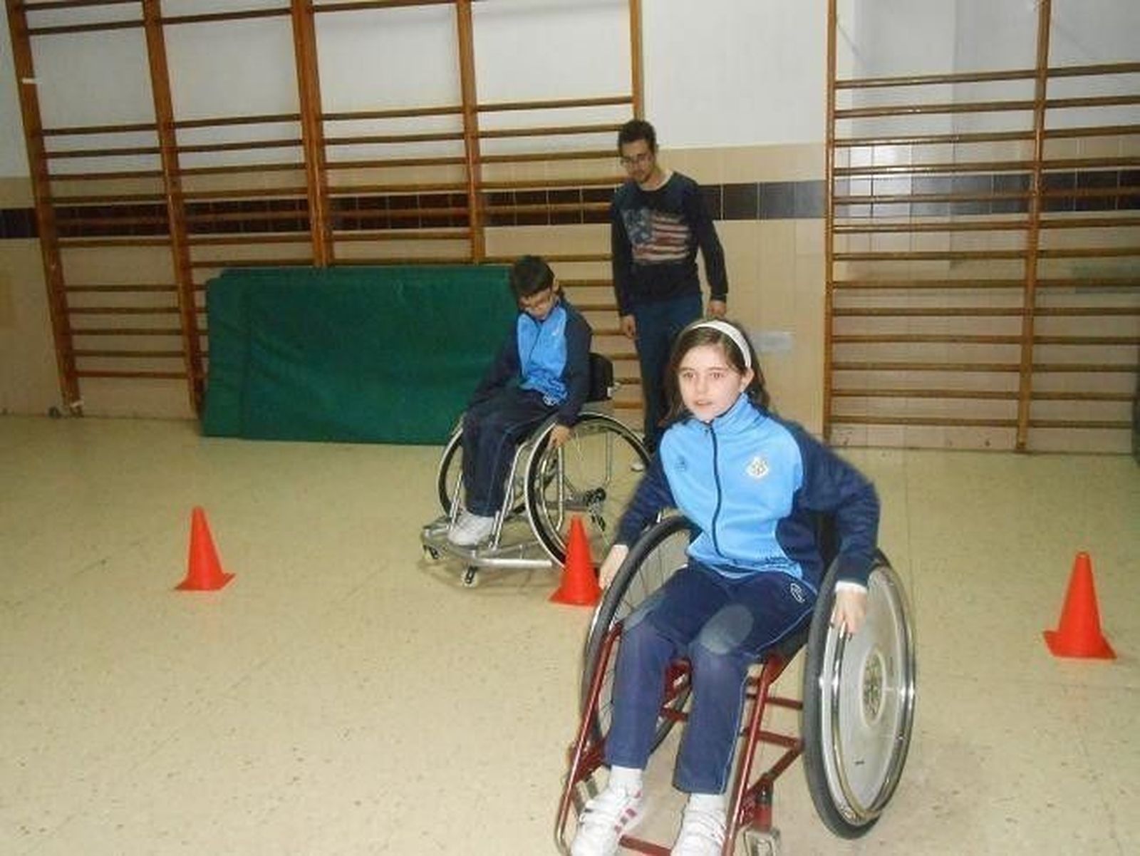 Deporte paralímpico en el colegio San Juan Bosco. Foto de archivo