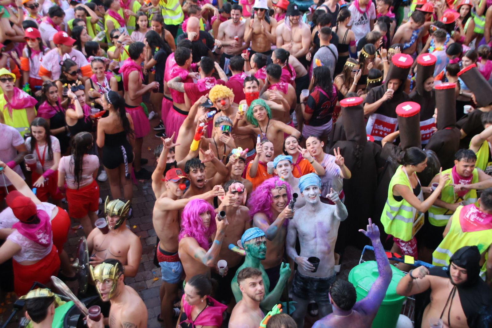 Chupinazo en Carbajosa con batucad