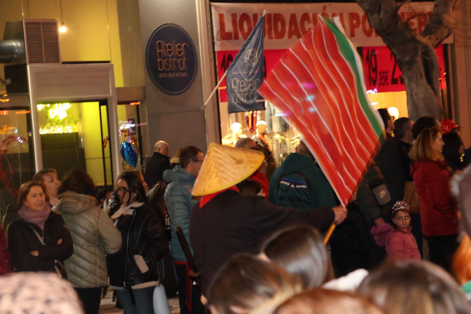 GALERÍA | Segundo desfile, mismo entusiasmo: Zamora se vuelve a disfrazar de Carnaval