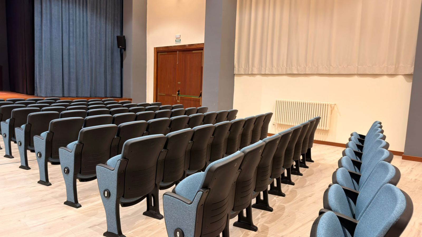 El Paraninfo del Colegio Universitario tras la reforma