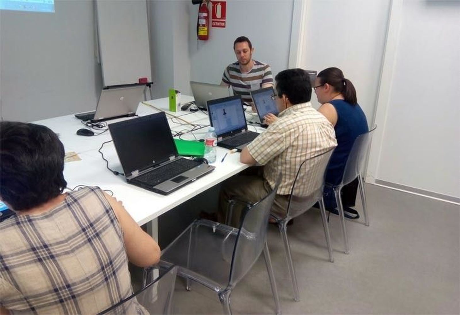 Los perfiles más demandados para un empleo en 2017 requerirán de alta especialización tecnológica