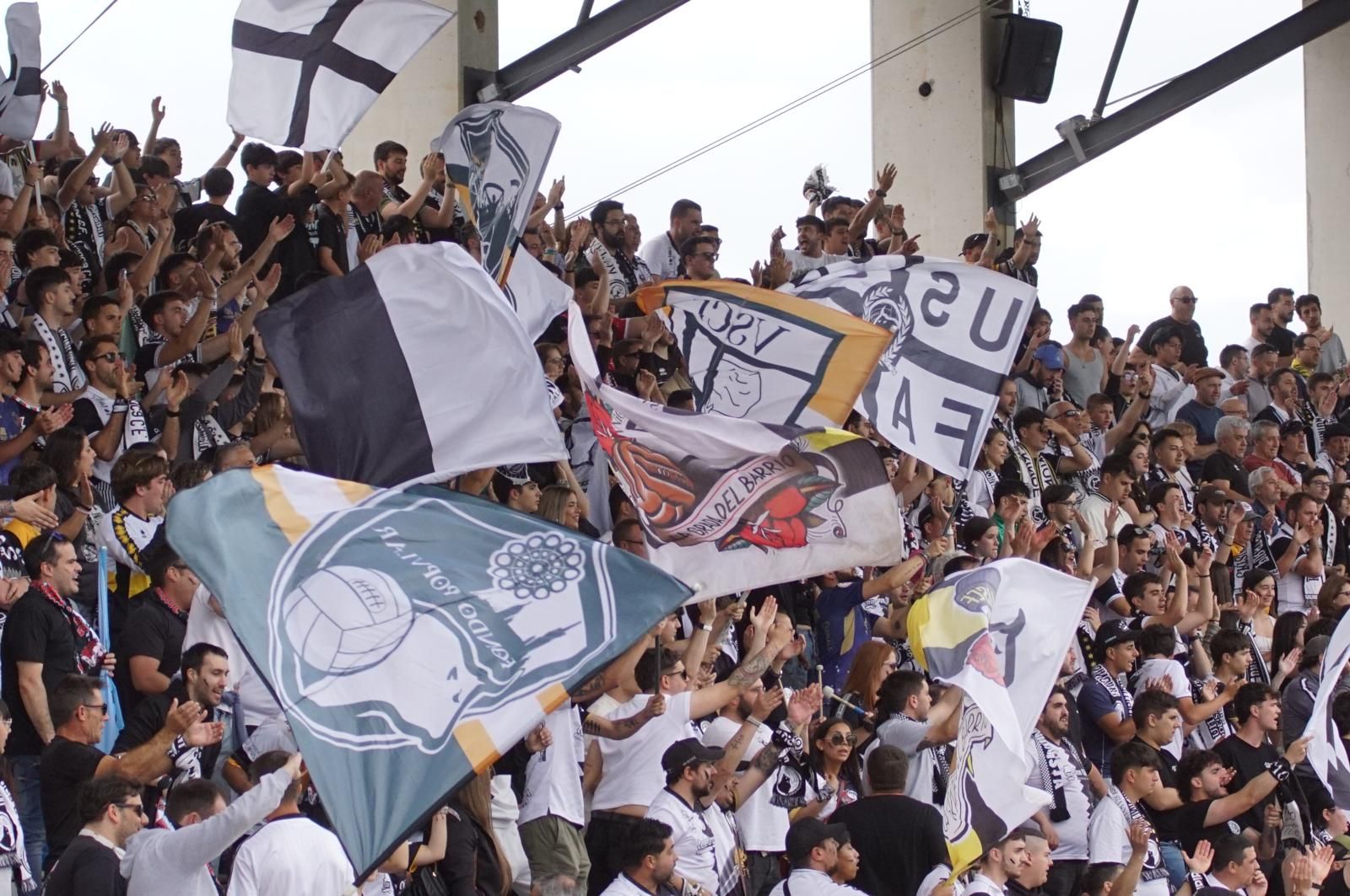 Unionistas – Bilbao Athletic. Estadio Reina Sofía