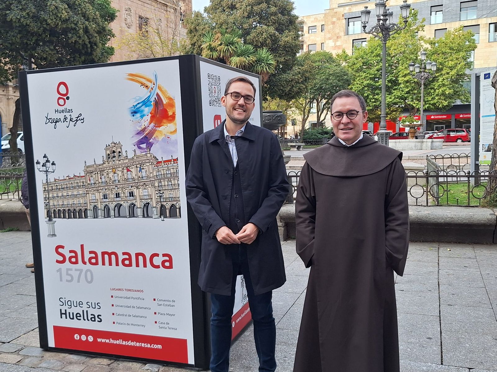 El concejal de Turismo Angel Fernández y el prior de los carmelitas Miguel Ángel González