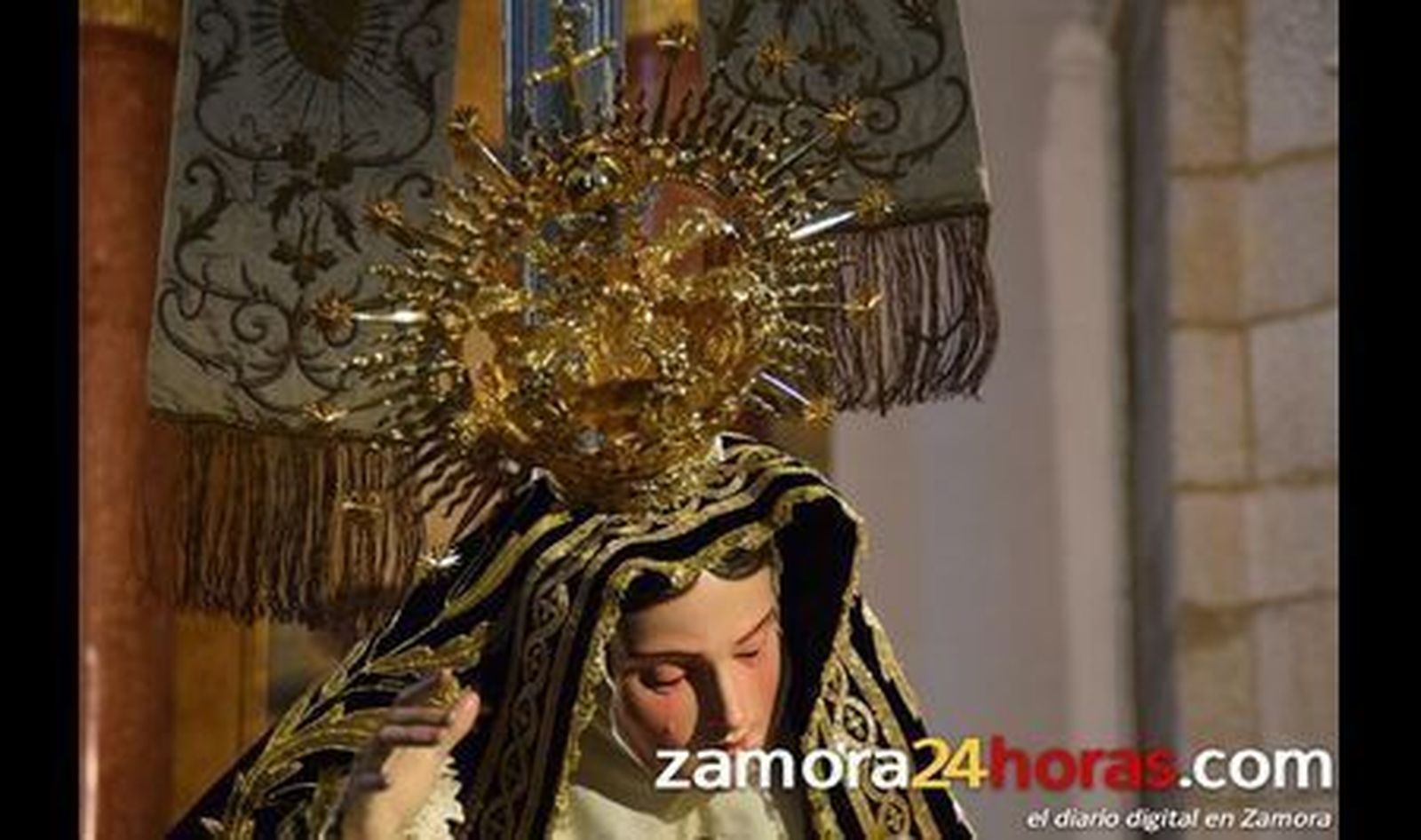 Medalla a Nuestra Madre