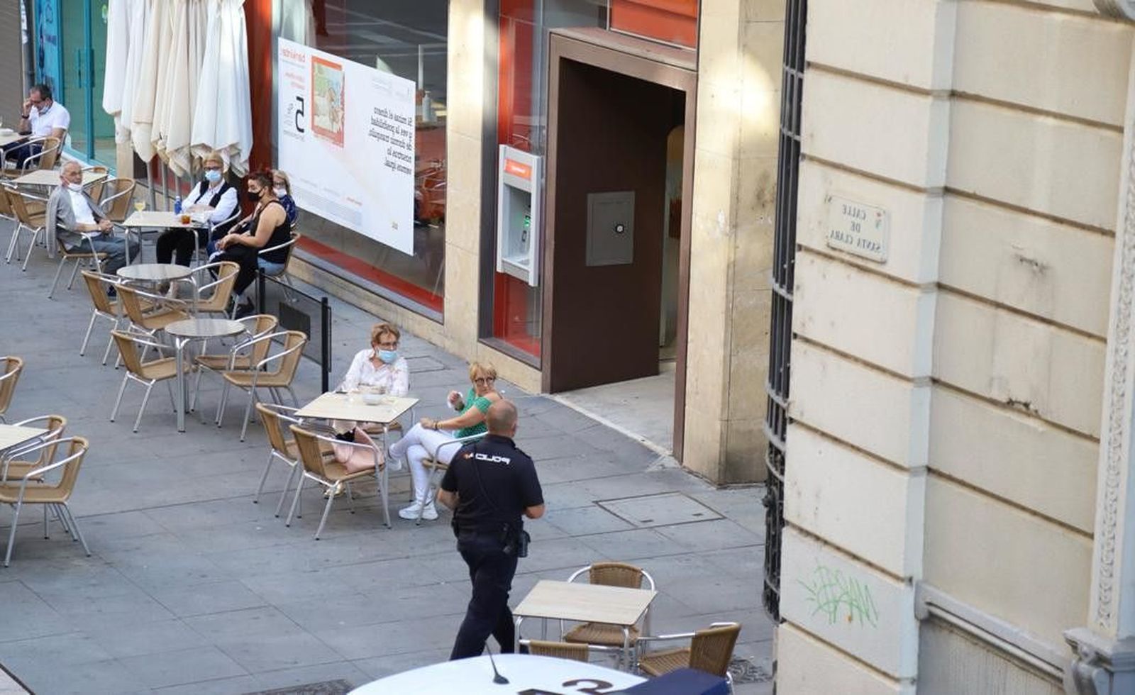 E1b0cc1a b18a 4d95 a79f 296f1ed8ad93