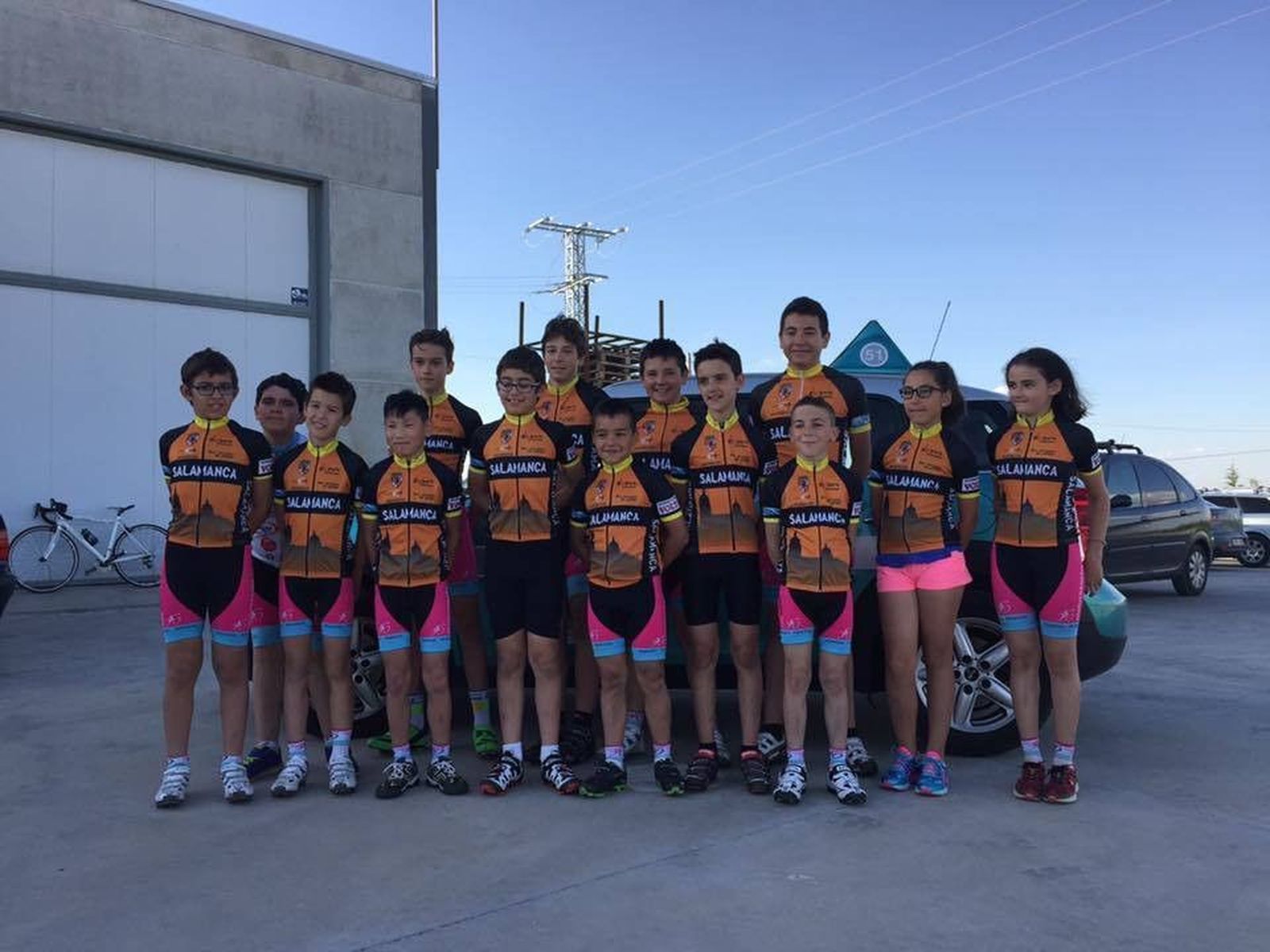 Una amplia delegación ciclista charra participará en el Campeonato Regional de Escuelas