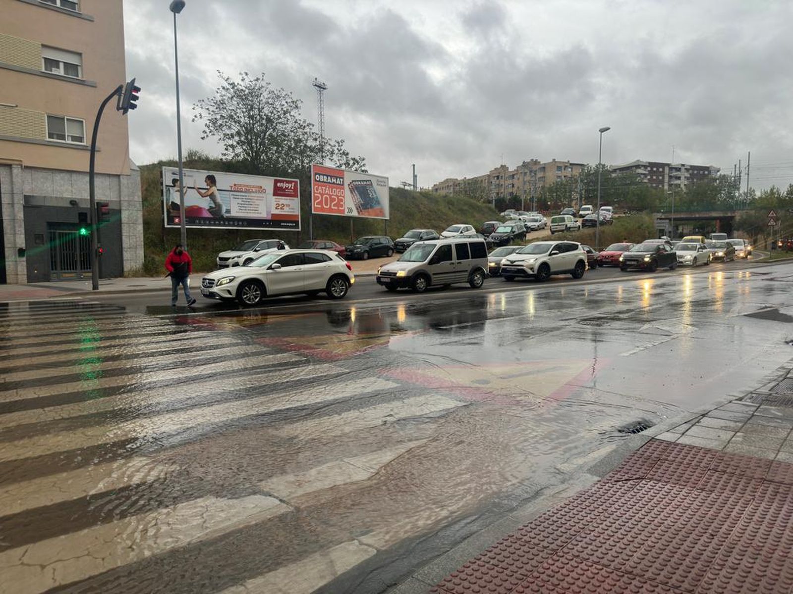 eb853167-e4fb-4518-bdb6-702257d81030