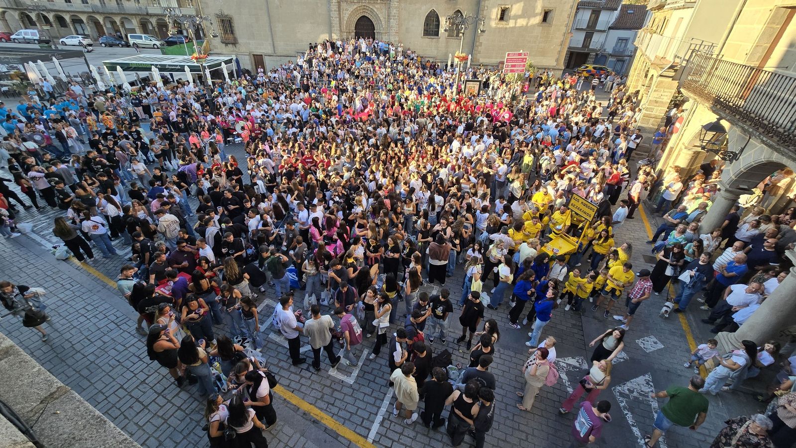 Béjar, pasacalles de Peñas y pregón