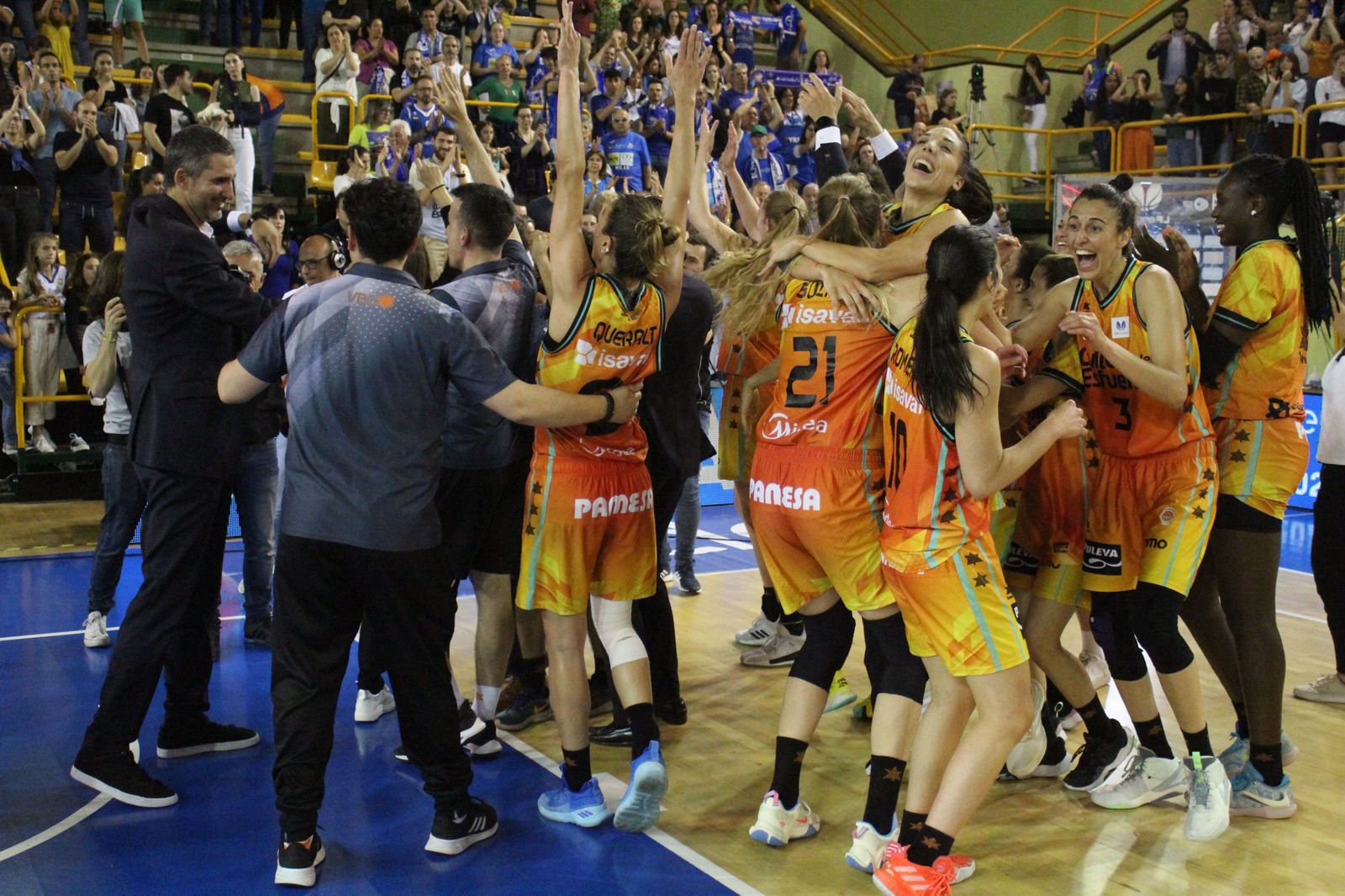 perfumerias-avenida-valencia-basket-94