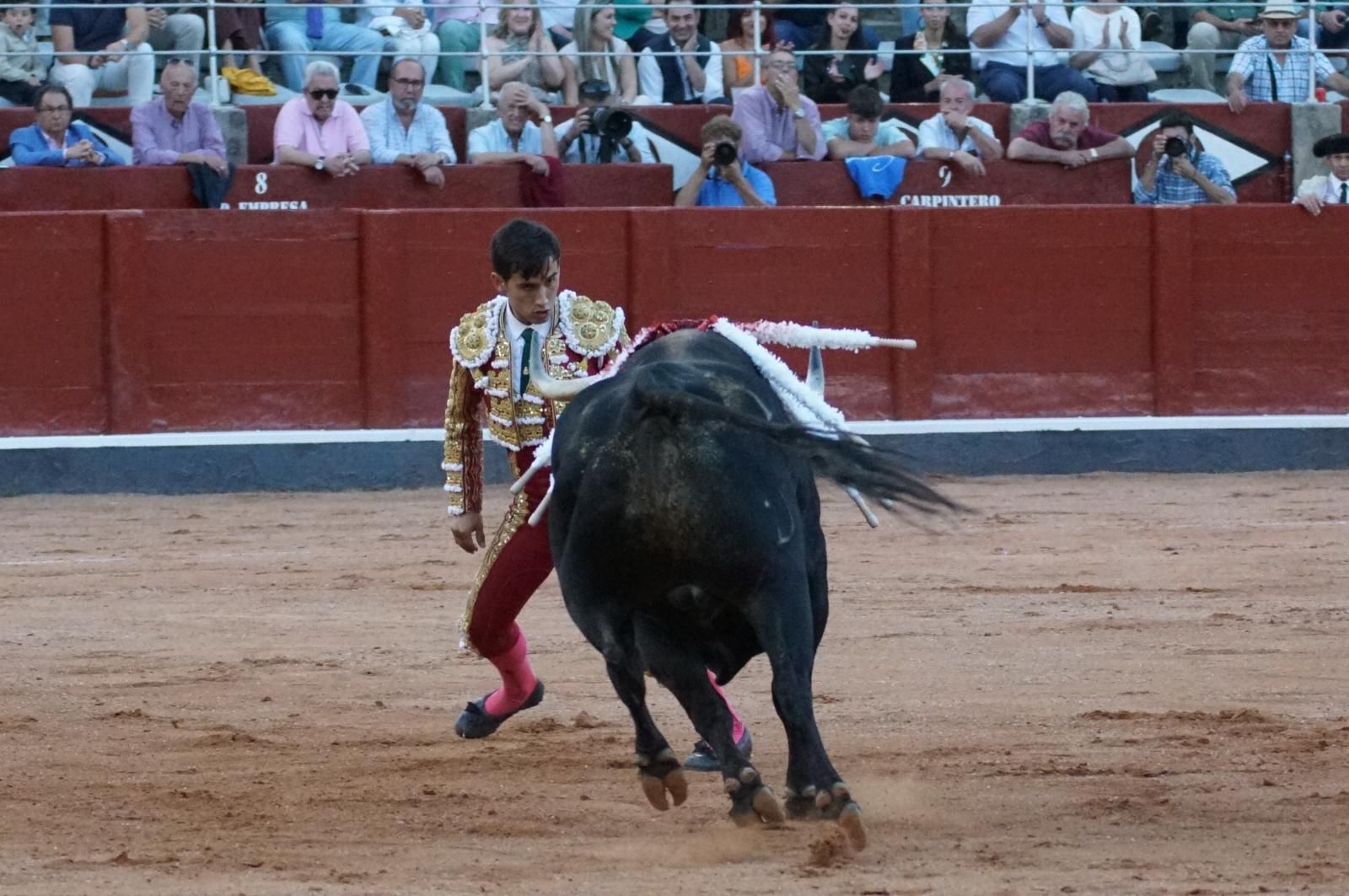 Presencia salmantina por partida doble en la primera corrida de la feria: Damián Castaño e Ismael Martín junto al mexicano Diego San Román
