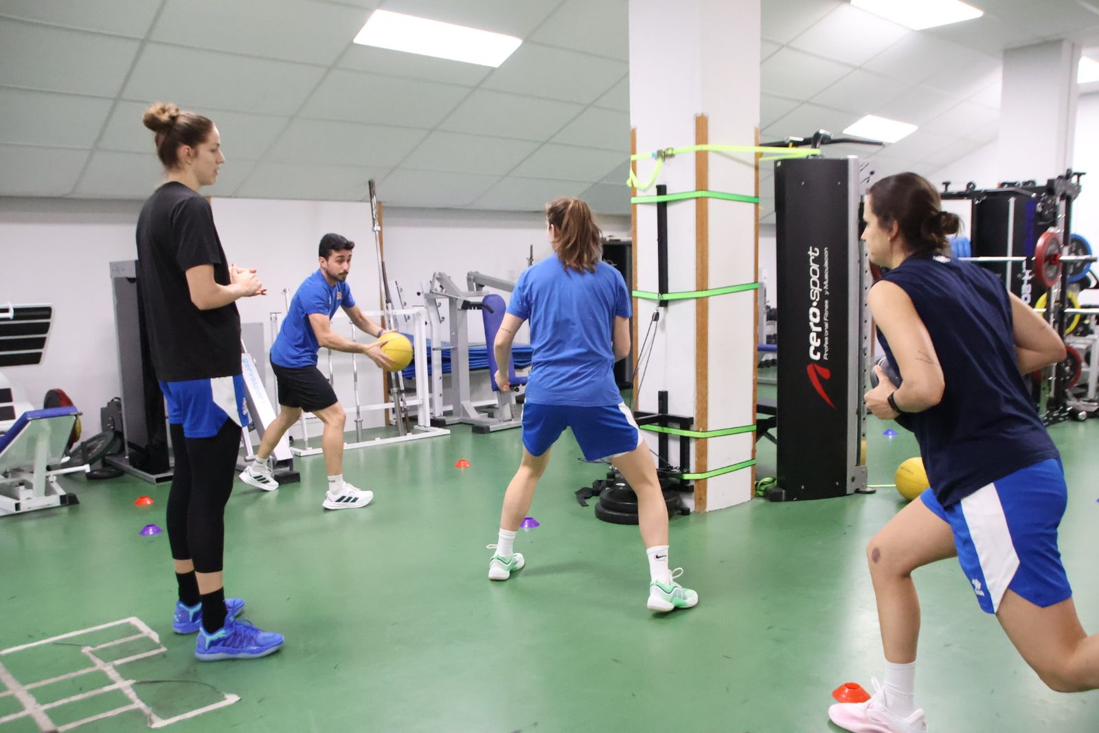 Entrenamiento de Perfumerías Avenida 20 de Marzo