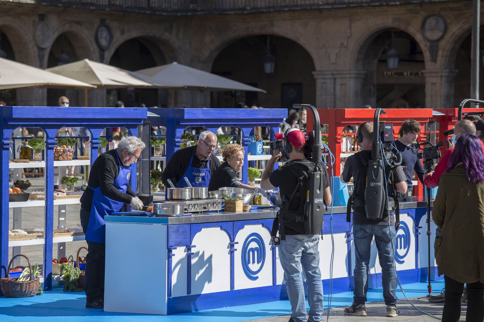 Grabación de MasterChef Abuelos en la Plaza Mayor, en el mes de octubre